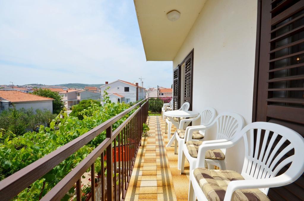 Apartments Marija Near Center Vodice Kültér fotó