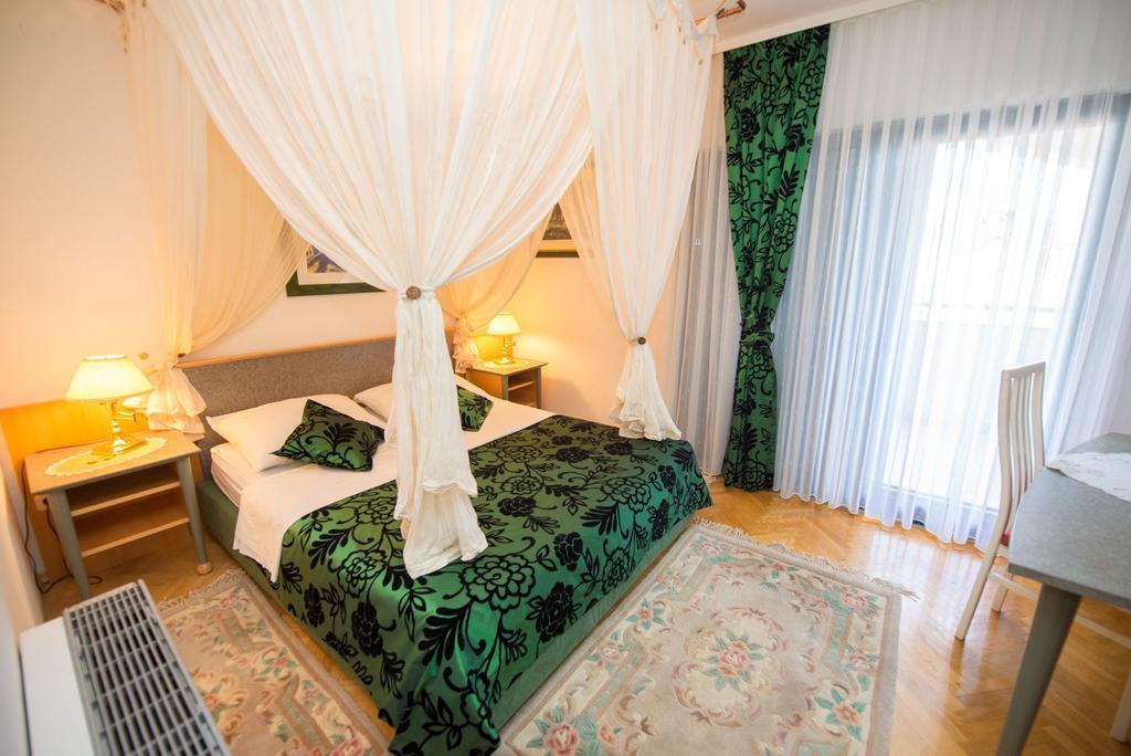 Apartments Marija Near Center Vodice Kültér fotó