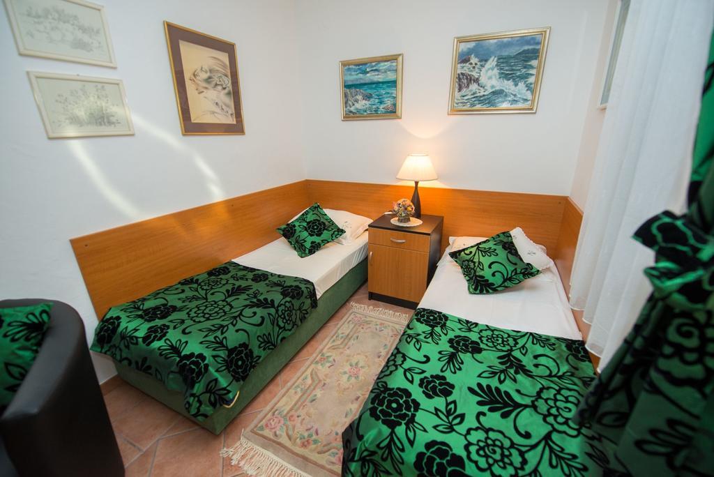Apartments Marija Near Center Vodice Kültér fotó