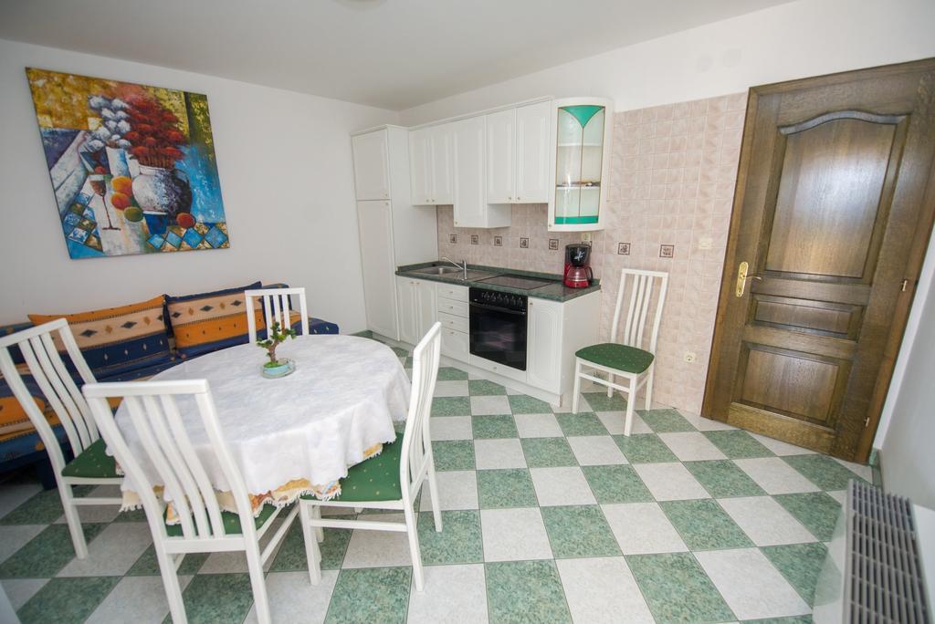 Apartments Marija Near Center Vodice Kültér fotó