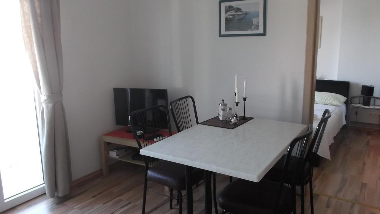 Apartments Marija Near Center Vodice Szoba fotó